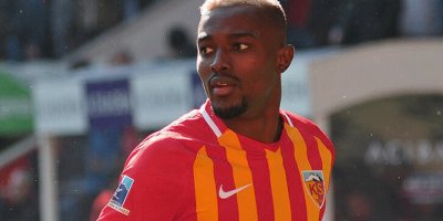 Beşiktaş, Bernard Mensah yarışında öne geçti! Yazdır A Yazı Tipi Yorumlar 0