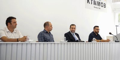 'Önce kendi kendimize yeniden saygı duymalıyız'