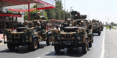 Yollar tören provası için kapatılacak