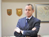 Yunanistan Zinon’u onore etti