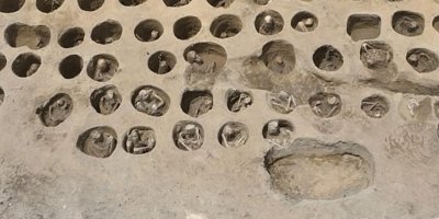 Japonya’da 350 kişilik tarihi mezar bulundu