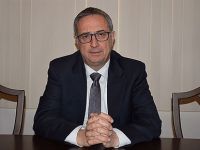 Deniz: “Faiz oranlarıyla oynanmalı”