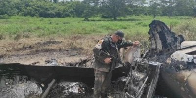 Venezuela uyuşturucu taşıyan ABD uçağını vurdu