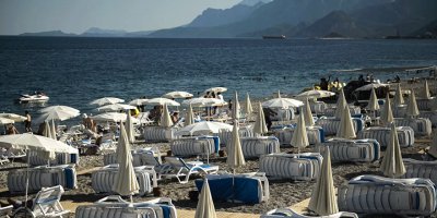 Rus turist Kemer’de hayatını kaybetti