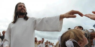 Ben İsa Peygamber'im dedi, gözaltına alındı