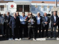 Polis için Meclis önünde eylem