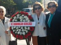 Kadınlar Birliği’nden Atatürk Anıtı’na çelenk