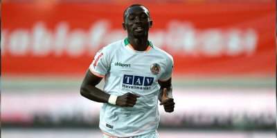 Fenerbahçe'de 15. transfer Papiss Cisse!