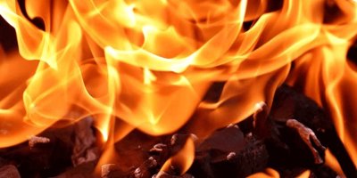 Akova-Yıldırım arasında yangın