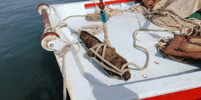 Kocaeli'de denizden tarihi top çıkarıldı