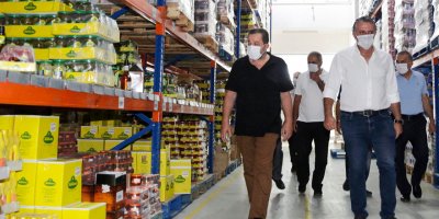 Denktaş’tan sanayi bölgelerine ziyaret