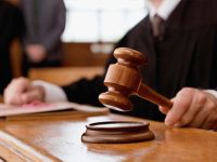 Belediyeler mahkeme kapılarında