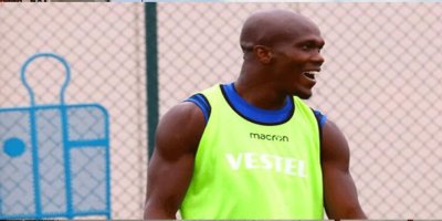 Özel izinle Nijerya'ya giden Nwakaeme, Trabzon'a döndü!