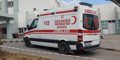 Minibüsün çarptığı yaya yoğun bakımda