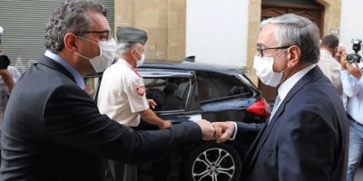 Akıncı'dan Erhürman'a teşekkür