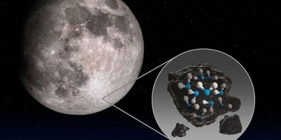 Nasa, ay yüzeyinde su bulunduğunu açıkladı