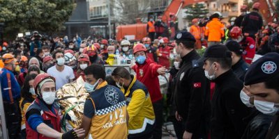 Depremde can kaybı yükseliyor
