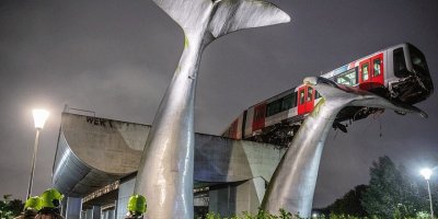 Tren kazasında mucize