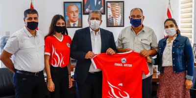 Erdem Akademi Spor Derneği Başkan  İsmail Arter’i ziyaret etti