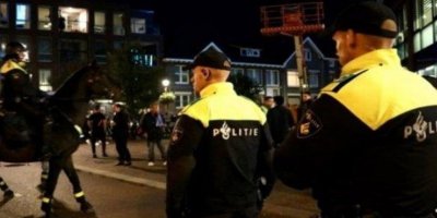 Hollanda'da bir camiye saldırı düzenlendi