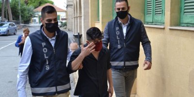 Çalınan 2 altın bilezik kayıp