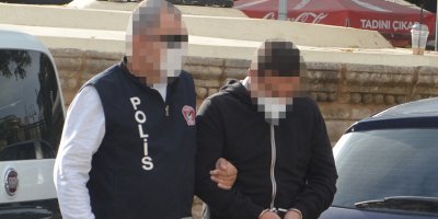 Gardiyan cezaevine gitti