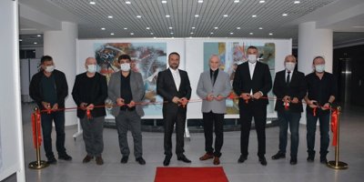 Sanatçı Orazbayev'den “Göksel kırtasiyenin dergisi” adlı kişisel resim sergisi