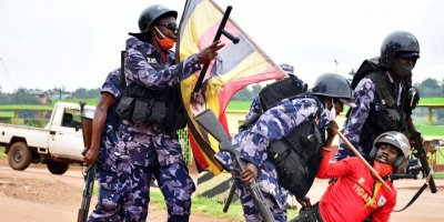 Uganda seçim öncesi karıştı: 7 ölü