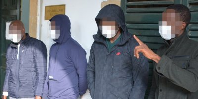 “6 bin 400 Euro çalındı”