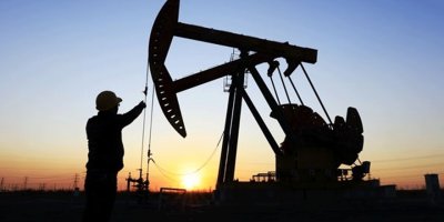 BAE'de yaklaşık 22 milyar varillik petrol sahası keşfedildi