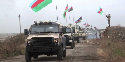 Azerbaycan ordusu Kelbecer’e girdi