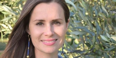 İran’da casusluktan 10 yıl ceza alan akademisyen serbest