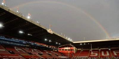 Premier Lig’de tribünler taraftarlara açılıyor!