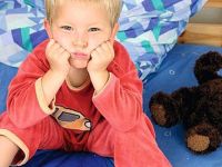 Tedavi edilmeyen yatak ıslatma sorunu okul başarısını düşürüyor