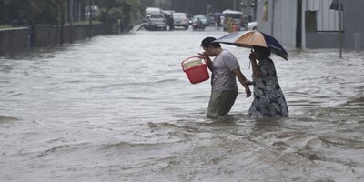 Endonezya’da sel nedeniyle 1463 ev su altında kaldı
