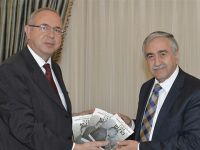 Cumhurbaşkanı Akıncı Ziya Rızkı Vakfı Mütevelli Heyeti’ni kabul etti