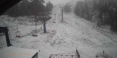 Trodos beyaza büründü