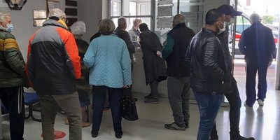 Girne'de yine aşı krizi