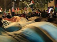 Trump'ın kararı, ABD'nin Madrid Büyükelçiliği önüne protesto edildi