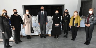 Girne Belediyesi’ne yardımlar ulaşmaya devam ediyor