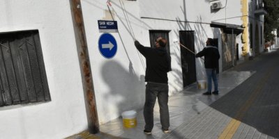 Girne Belediyesi Yukarı Girne Mahallesi’nde Çevre Düzenlemesi Yaptı