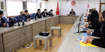 Karantina Takip Platformunu Siyasi Partilerin Bilgisine Getirdi