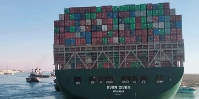 Şüveyş Kanalı'ndaki tıkanma Lübnan'ı elektriksiz bıraktı: