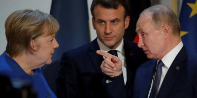 Üçlü zirvede Sputnik V konuşuldu