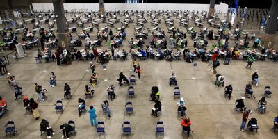 ABD'nin Washington eyaletinde Kovid-19 aşısı olan 100'den fazla kişi virüse yakalandı