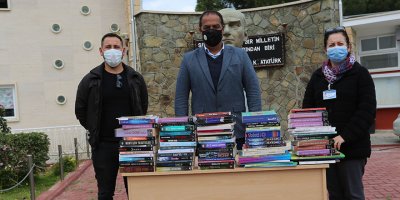 LAÜ’den kitap bağışı