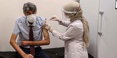 "Aşı sonrası antikor testine güvenerek tedbirleri elden bırakmayın"