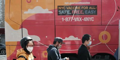 ABD'de 'mobil aşı klinikleri' faaliyete başladı: Restoran çalışanları ve kuryeler öncelikli