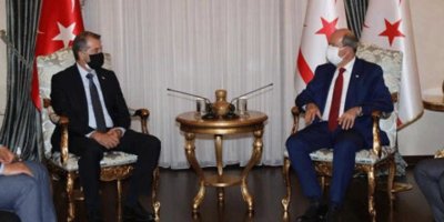 “Kıbrıslı Türkler 60 yıla yakındır kendi kendini yönetiyor”