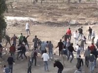 Batı Şeria'daki gösterilerde 18 Filistinli yaralandı